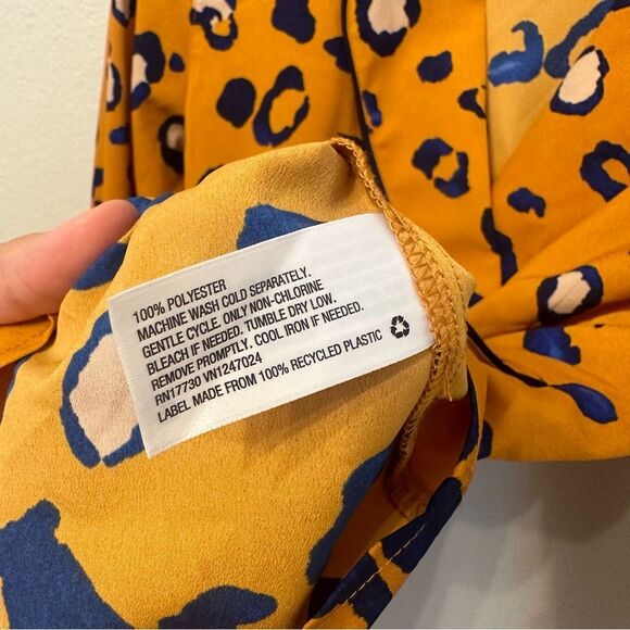 3.1 Phillip Lim Vibrant Animal Print Blouse Blazer - Picture 4 of 5